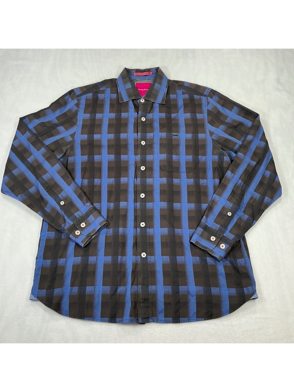Tommy Bahama‎ Men's Long Sleeve Blue and Brown Plaid Button-Up Shirt 100% Cotton